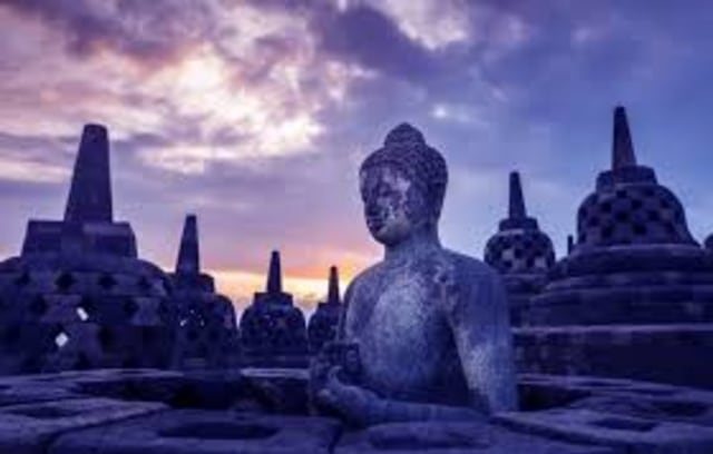Daftar Kerajaan Hindu Budha di Indonesia yang Harus Kamu Ketahui!